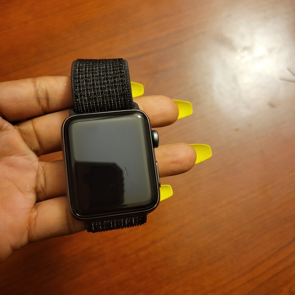Apple watch series 3